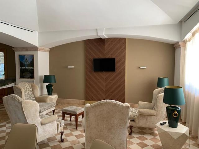Relais La Fattoria Hotel Melfi Exterior photo